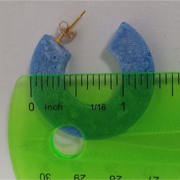Blue resin hoop earrings with 18k gold plated earring posts - Picture 6 of 6